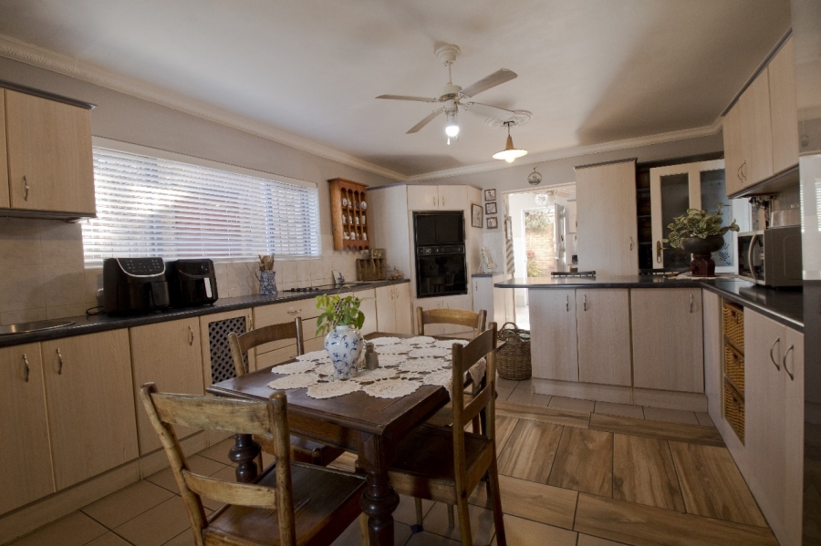 11 Bedroom Property for Sale in Dana Bay Western Cape